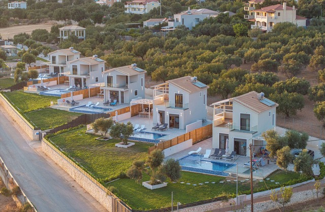 Endless Blue Private Club - Executive Villa