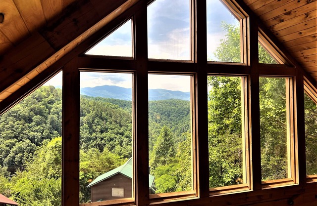 Endless Views - The Name Says It All! Ultimate Views Of The Smoky Mtns