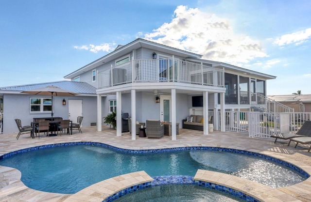 Englewood 3 Bedroom Private Pool+Spa Canal on Lemon Bay Home