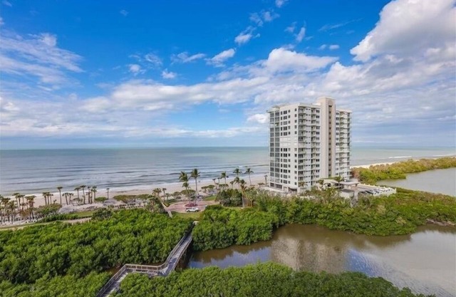 Enjoy a Gulf view in this updated unit - WS1003
