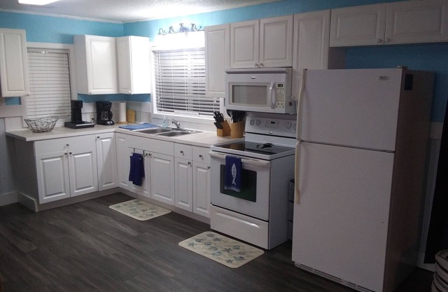 Enjoy Florida's Nature Coast At "The Marsh House"