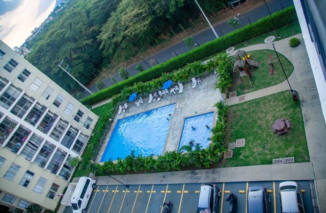"Enjoy Mountain-view apartment: pool, furnished for perfect stays."!