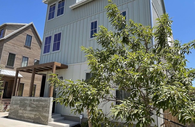 Enjoy this Home full of Luxury and Relaxation in the Wheeler District