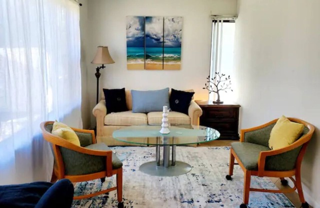 Entire apartment 1b&1b close to downtown, stadium, galleria, theaters