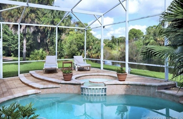 Entire Residential Home w/Pool and hot tub