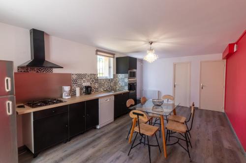 Entre 2 Jardin Drap compris et Barbecue
