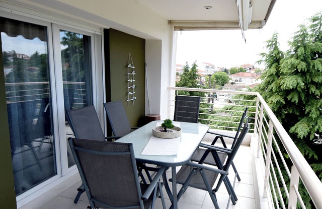 Epanomi apartments