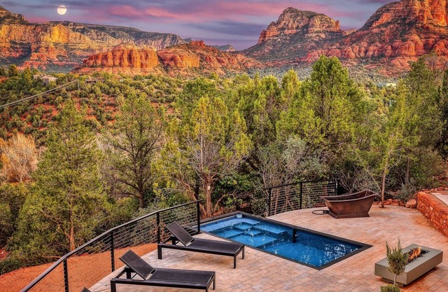 EPIC 5 Acre Luxury Estate, Incredible Views