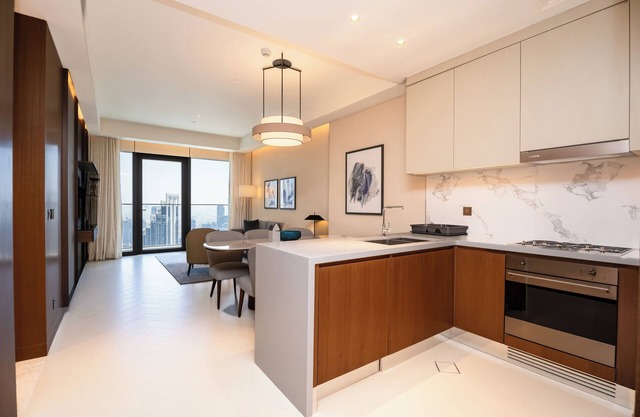 Escape 24 2BR Apartment at Address Opera - High Floor with Stunning Views