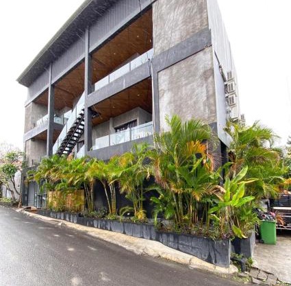 Escotel Krisnantara