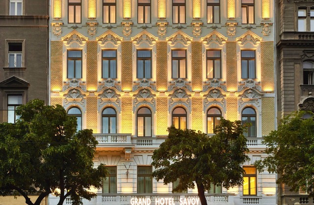 EST Grand Hotel Savoy