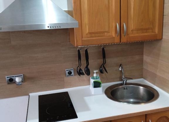 estudio con cocina y baño privado