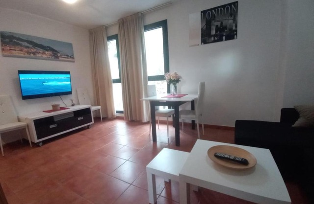 ESTUDIO EN ZONA BAJA y Garaje Incluido