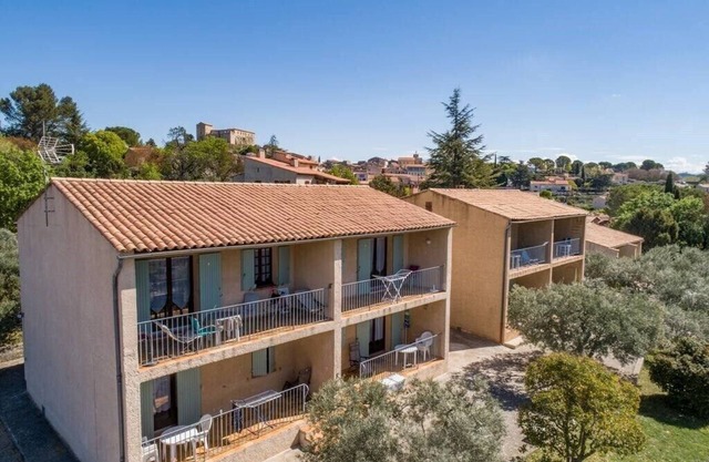 Etoile Lou Cigaloun Ana Location