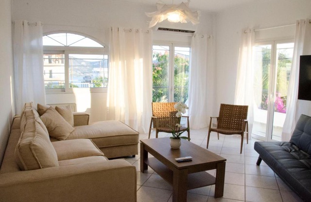 Eva's house