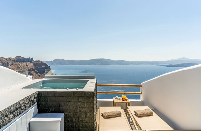 Evanthia Best View