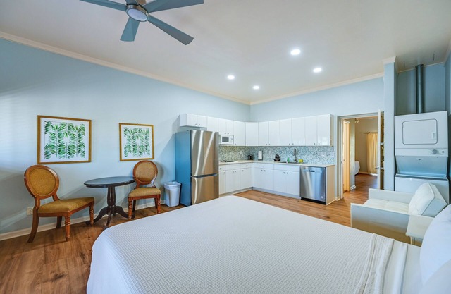 Everglades Condo 15 Mi to Nat'l Park: Boat & Swim!