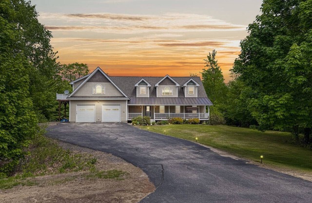 Evergreen Escape | Relaxing Conway Getaway