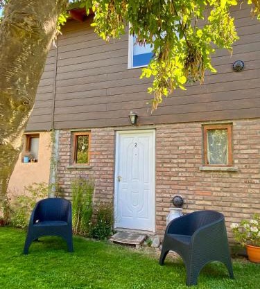 Excelente Alojamiento a metros del Lago, Buenos Augurios