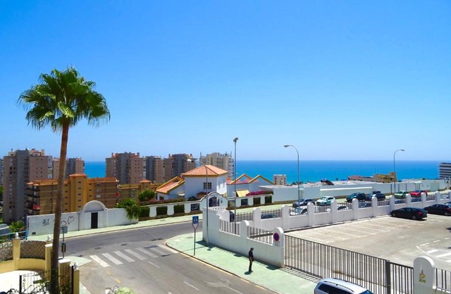 Excellent CITY BREAK Centre Torremolinos with SEA VIEW