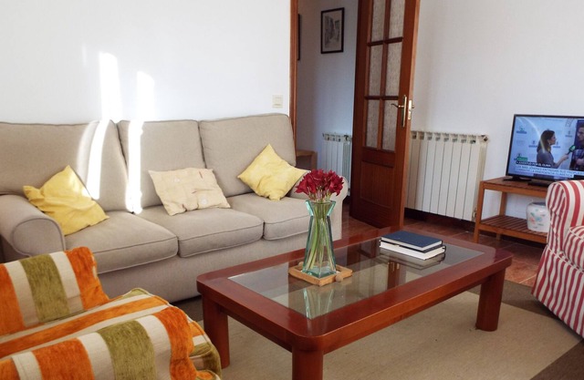 EXCELLENT FAMILY HOUSE NEAR THE SEA