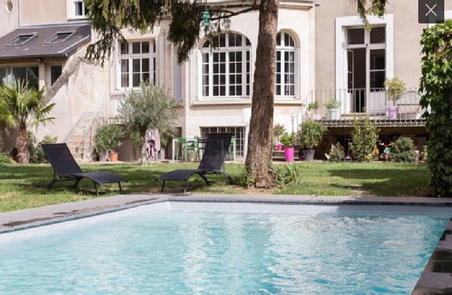 Exceptional house Tours center!