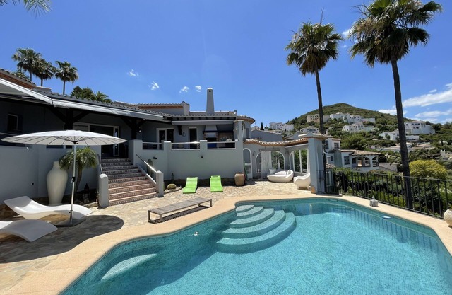 Exclusive private dream villa Finca holiday house with pool, Berg.-, sea view and many more.