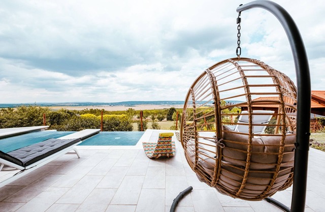 Exclusive village guest house close to Budapest with awesome pool.