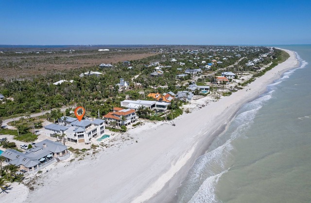 Executive Beachfront Residence on West Gulf Drive