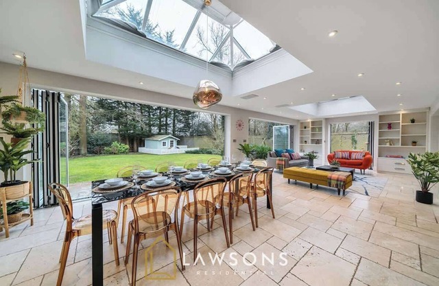 Executive Home by Lawsons – Close to Legoland