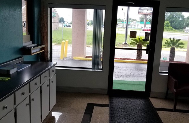 Executive Inn