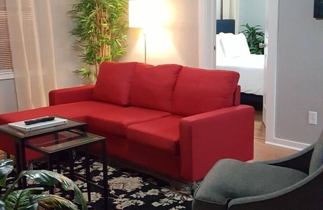 Executive One Bed Plus Office/flex Close to downtown, OU Med,