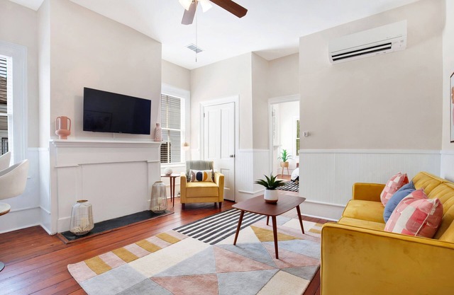 Executive Rental by the Park | Heated Pool Access