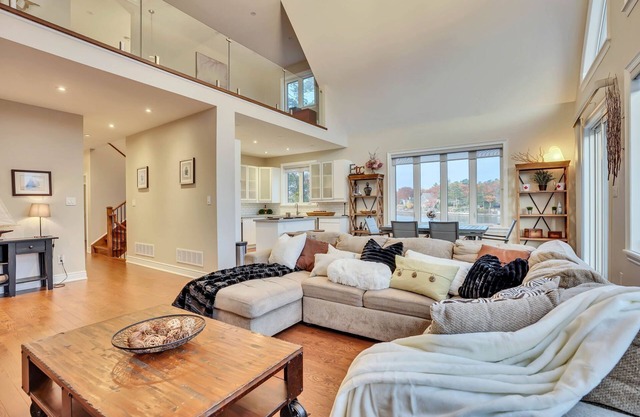 EXECUTIVE WATERFRONT LIVING AT ITS FINEST! WELCOME to this immaculate home!