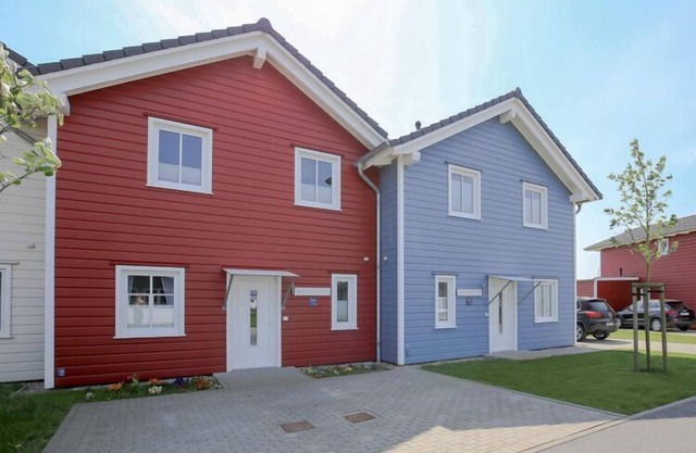 Exklusiv eingerichtetes Ferienhaus in Strandnähe