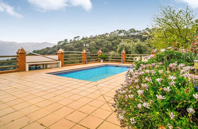 Experience a unique vacation in the small Spanish Jubrique.