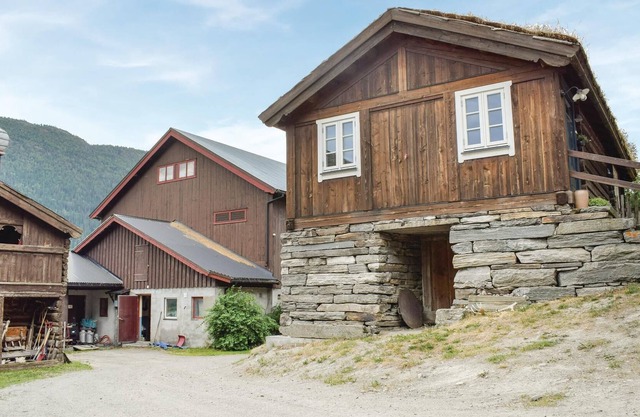 Experience pure Norwegian farm romance.