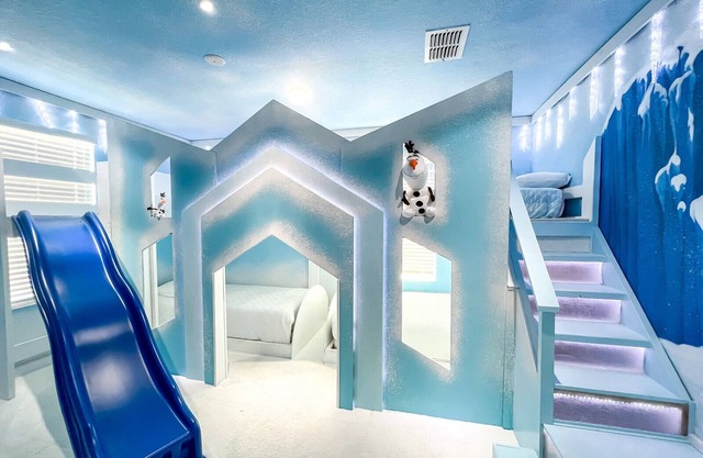 Experience the Magic of Disney 8 bedroom Luxury Villa