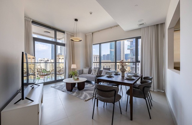 Exquisite 2BDR apartment in Downtown Dubai