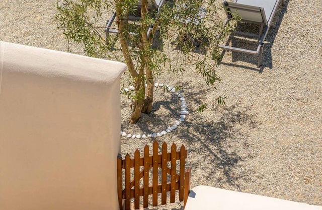 Exquisite Santorini Villa | 1 Bedroom Suite | Villa Ignia | Pyrgos
