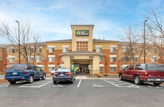Extended Stay America Select Suites - St Louis - Airport - Central