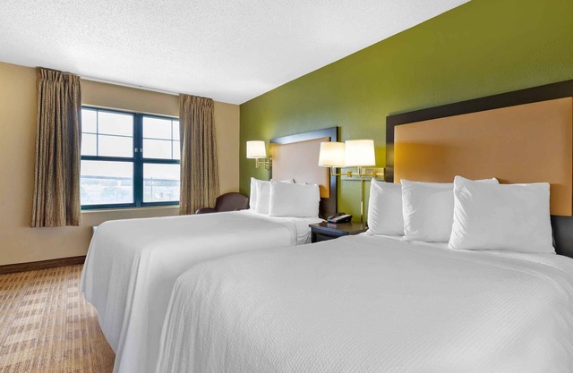 Extended Stay America Suites Atlanta Kennesaw Town Center