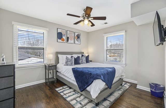 Extended Stay Flossmoor FHS Rental