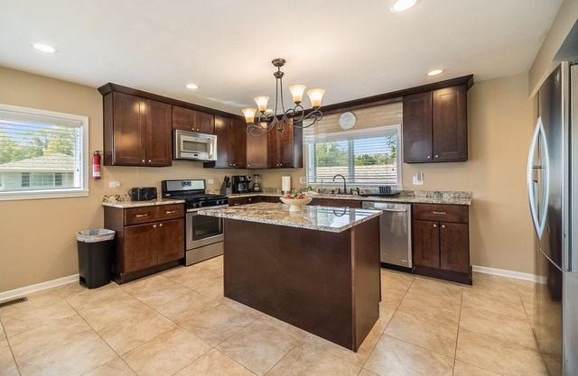 Extended Stay Lombard FHS Rental