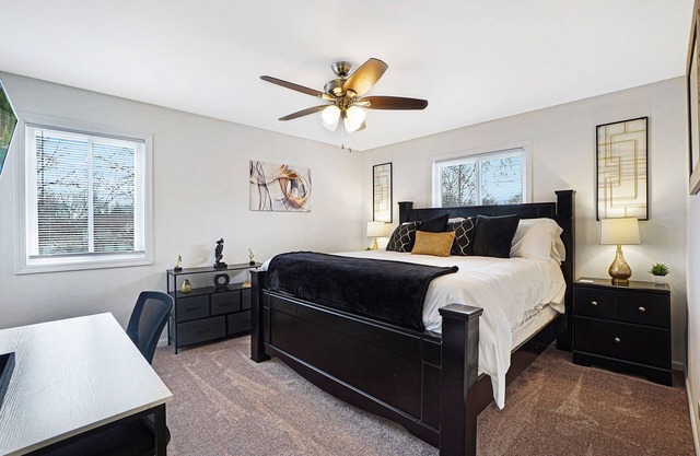 Extension Stay Naperville FHS Rental - Woodview Ct
