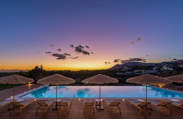 Extraordinary 15 Bedroom Estate Overlooking Golf Course
