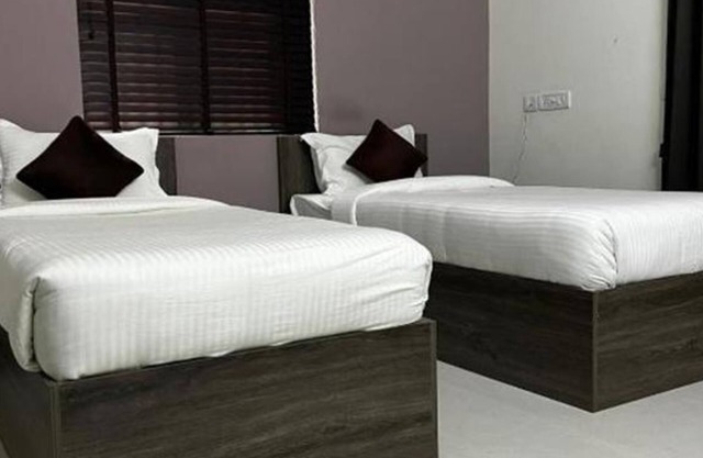 Fabhotel I Live Inn