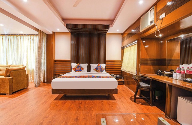 Fabhotel Shivani International