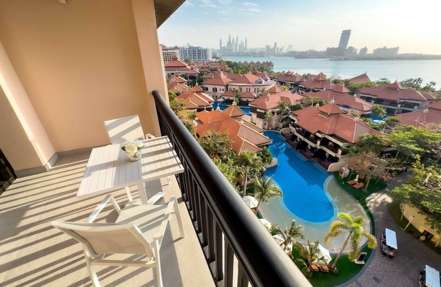Fabulous 1 bedroom apartment at 5-star Resort
