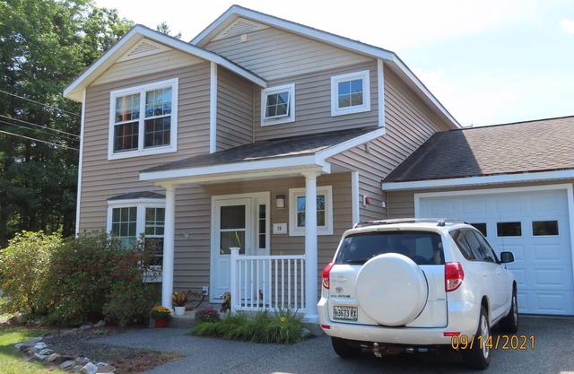 Fabulous 3-bedroom townhome in wooded area and near many shops and services